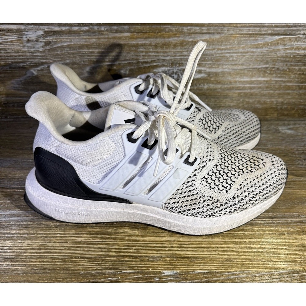 Adidas Ultradream DNA Running Shoes White Black JS0328‎ Women's Size 7.5